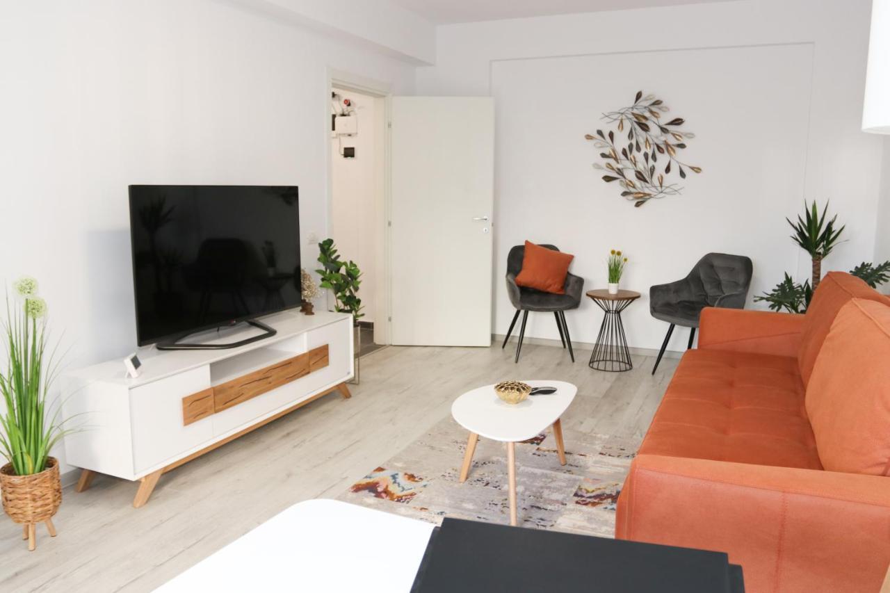 Lazo Two Room- Luxury Apartment Bukarest Exterior foto