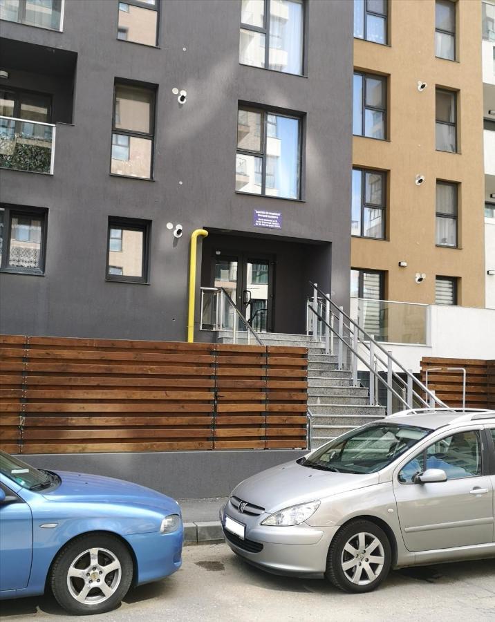 Lazo Two Room- Luxury Apartment Bukarest Exterior foto