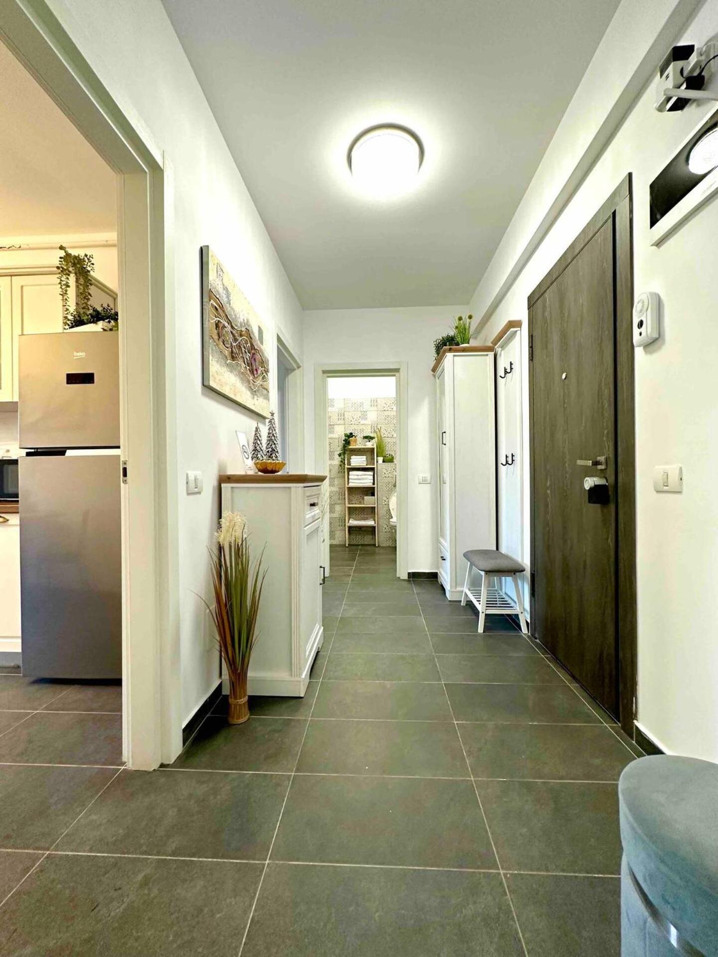 Lazo Two Room- Luxury Apartment Bukarest Exterior foto
